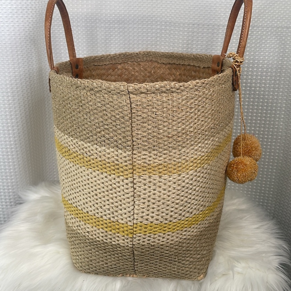 Mar Y Sol Cyprus Basket Tote Handwoven Raffia & Sisal Straw Market Beach Home - Picture 4 of 11